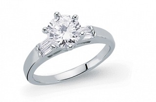 925 Sterling Silver Solitaire Dress Ring
